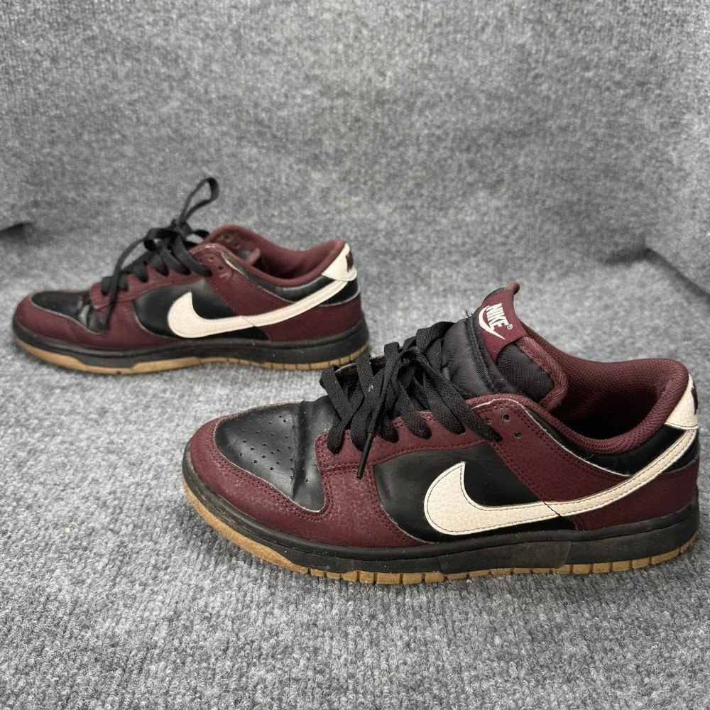 Nike Dunk Low Mens 9 Burgundy Black Gum Streetwear Retro HM9658-600